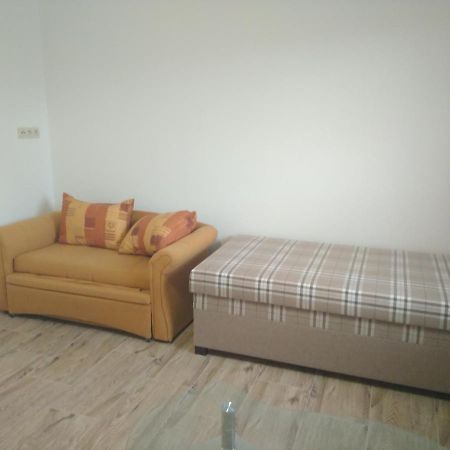 Apartmanove Ubytovanie Vkf Volkovce Екстериор снимка