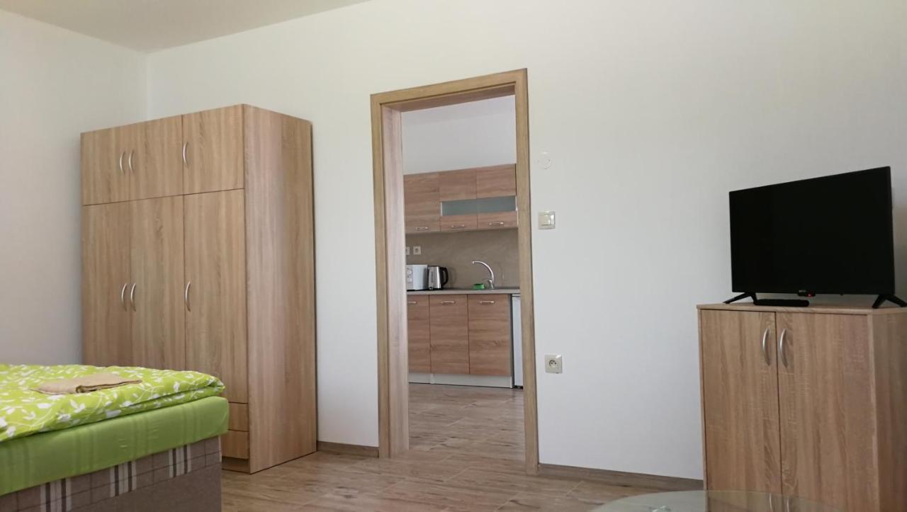 Apartmanove Ubytovanie Vkf Volkovce Екстериор снимка